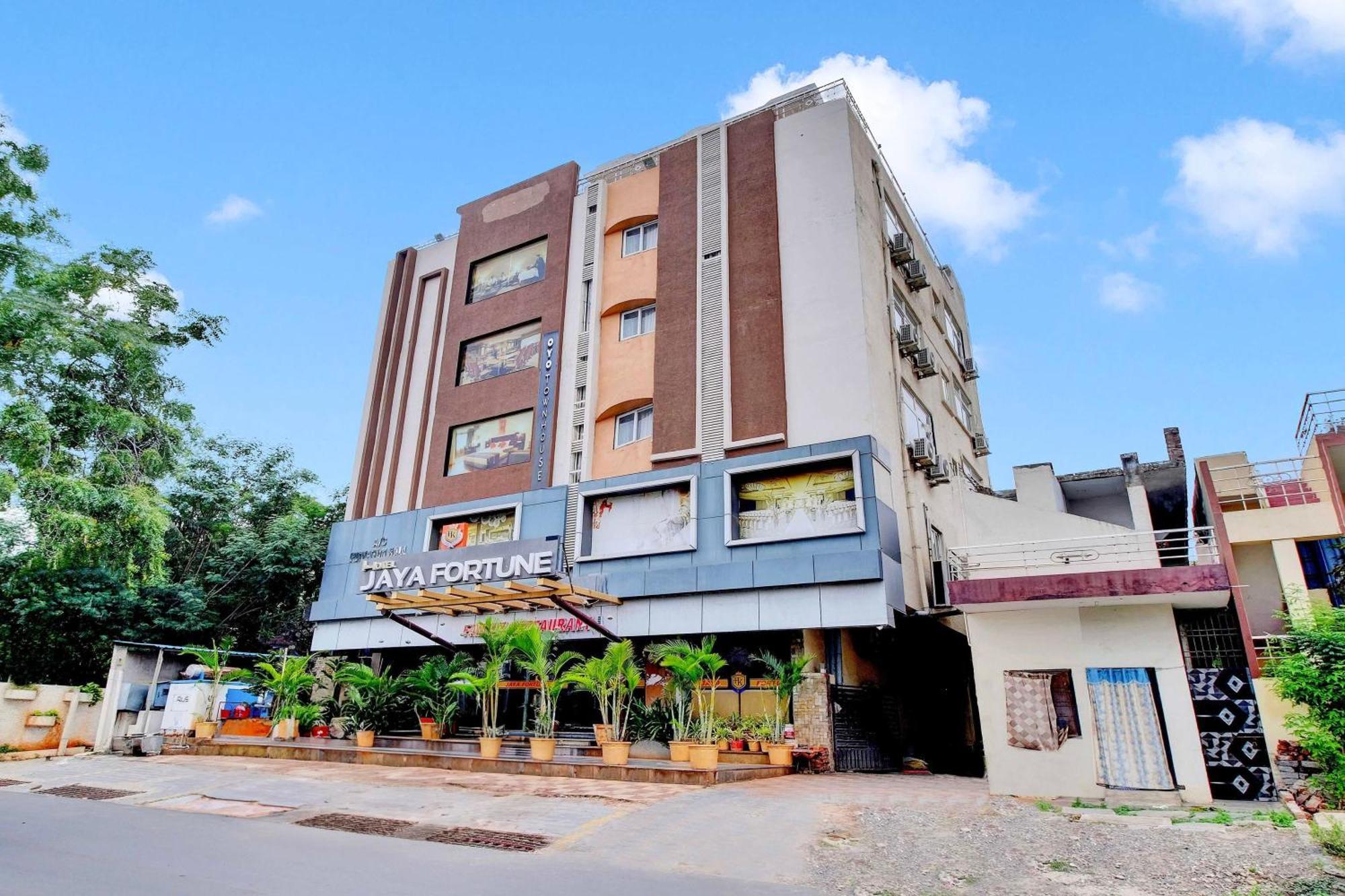 Hotel O Jaya Fortune Guntūr Zewnętrze zdjęcie
